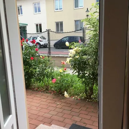 Terrasse Wohnungen Mit Parking In Zentrum Baden Exterior photo